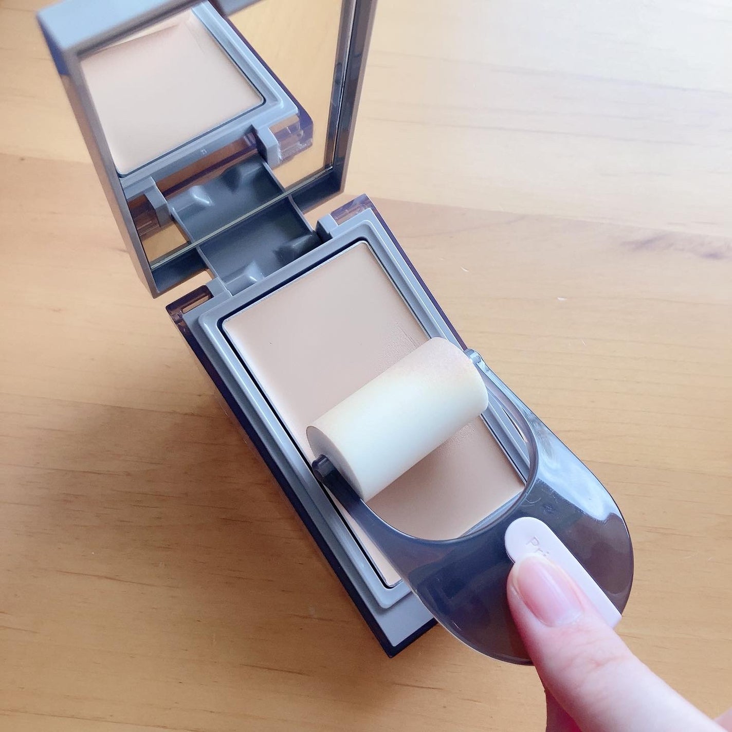 プリマヴィスタ デイトリートメントバーム 〈ローラータイプ〉/プリマヴィスタ/その他ファンデーションを使ったクチコミ(4枚目)