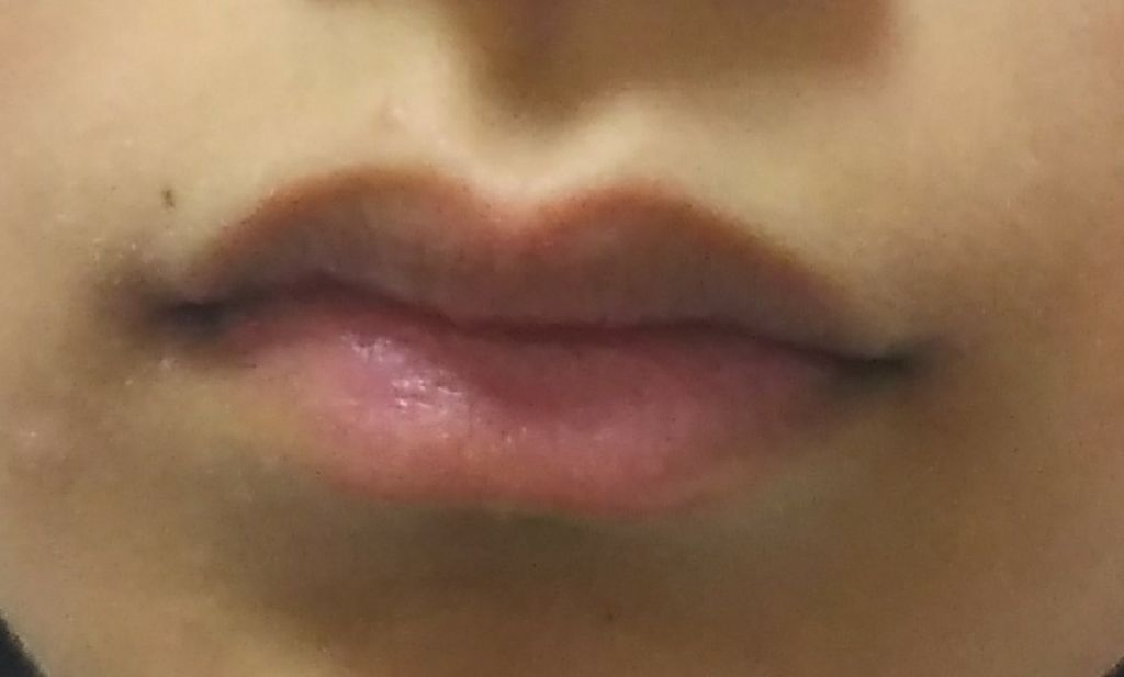 リップクリーム ピンクグロウ/MAYBELLINE NEW YORK/リップケアを使ったクチコミ（2枚目）