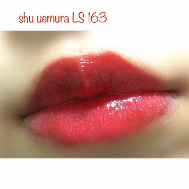 ルージュ アンリミテッド ラッカーシャイン＜2019年クリスマスコフレ限定＞/shu uemura/口紅を使ったクチコミ（2枚目）