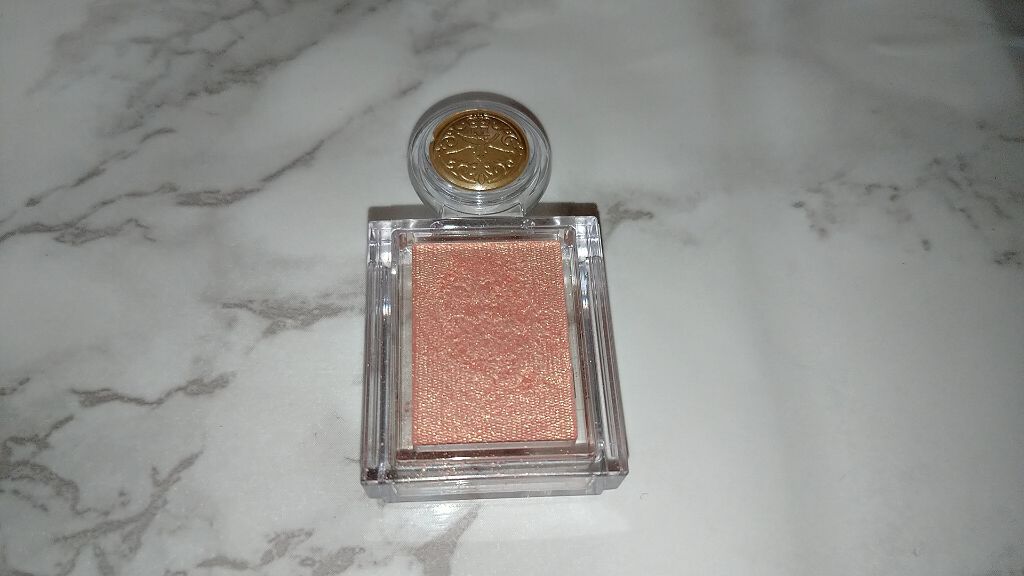 シャドーカスタマイズ/MAJOLICA MAJORCA/単色アイシャドウを使ったクチコミ(2枚目)