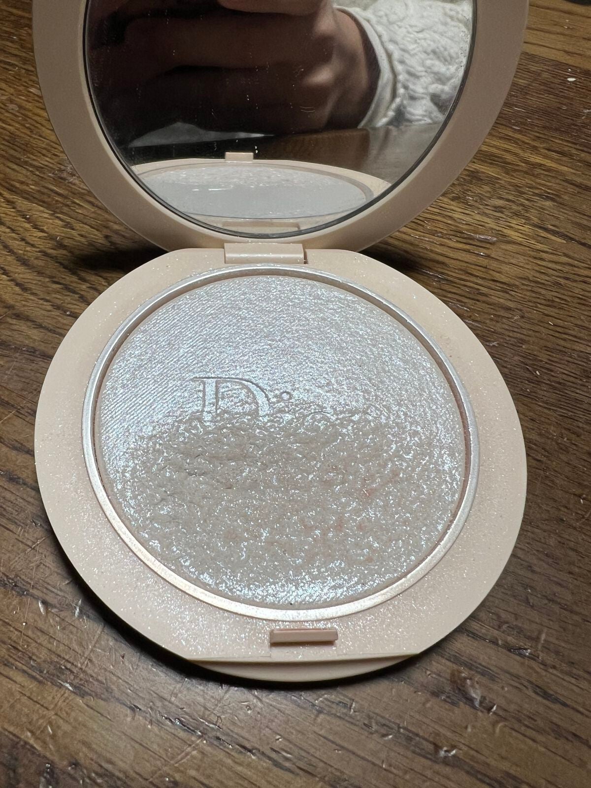 ディオールスキン フォーエヴァー クチュール ルミナイザー/Dior/プレストパウダーを使ったクチコミ(2枚目)