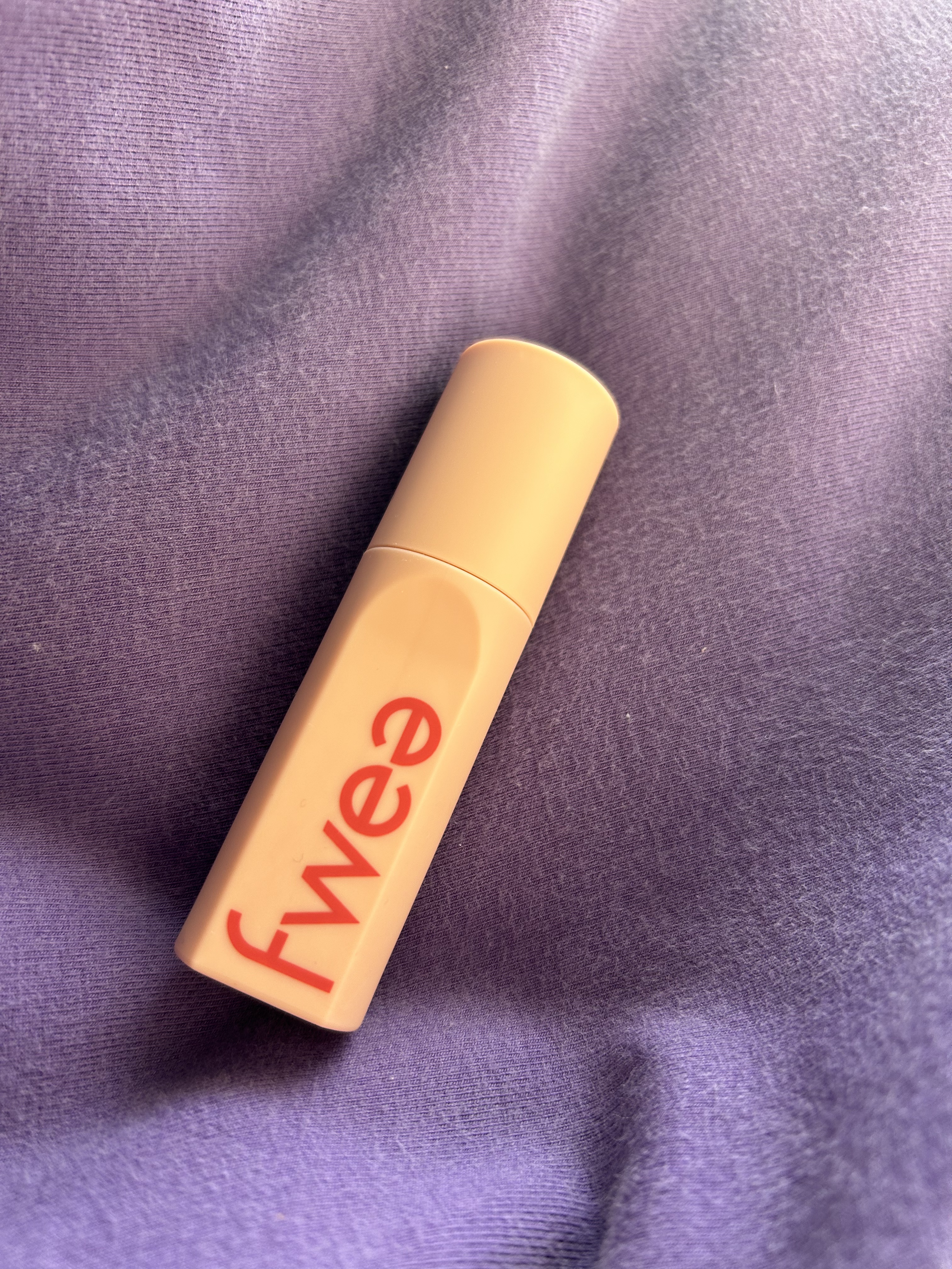 フィーティントスエード 07 アンネームドA/fwee/リップティントを使ったクチコミ（1枚目）