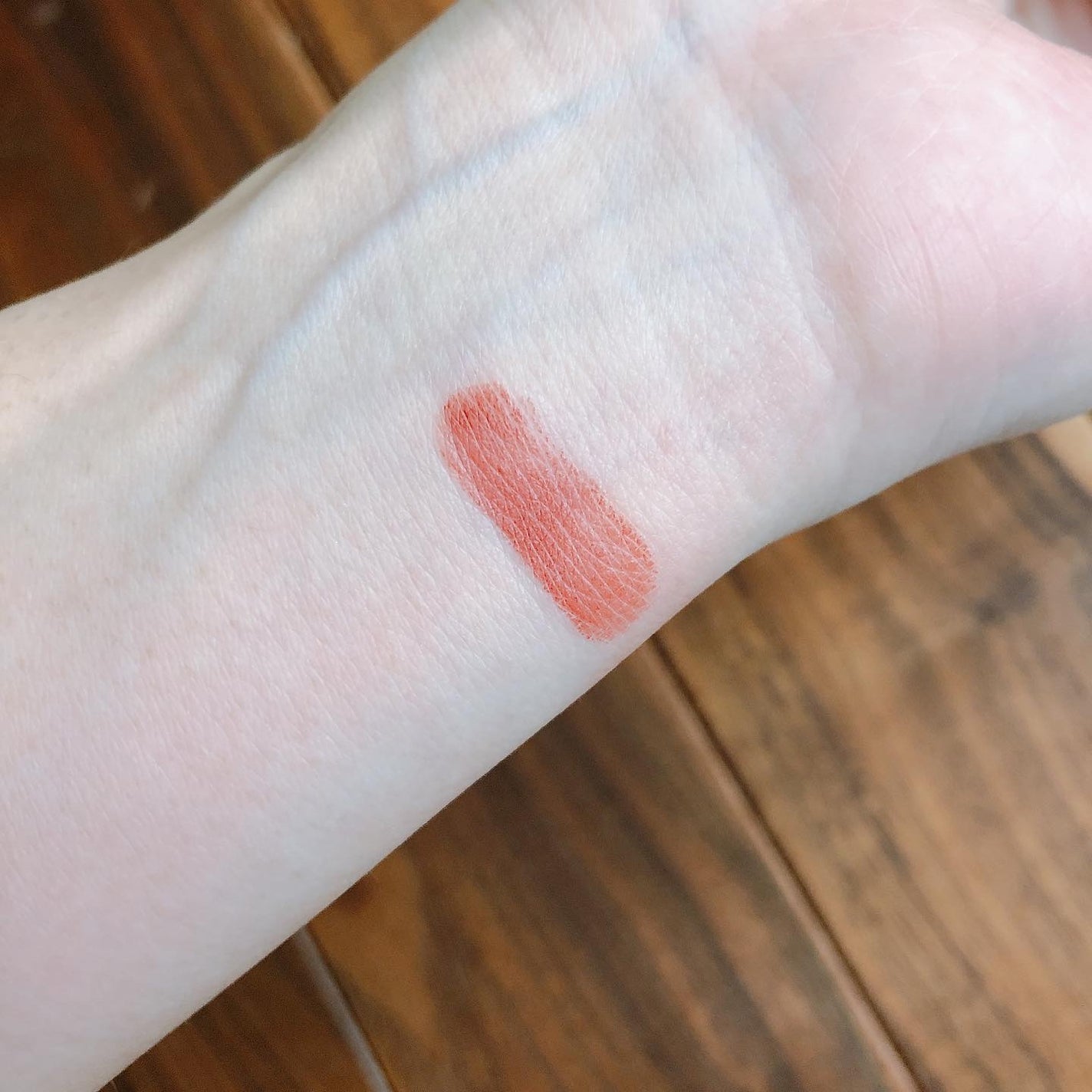 NiCO*フォロバ100 on LIPS 「ベアプロロングウェアリップスティックナツメグベアミネラルさんの..」(3枚目)