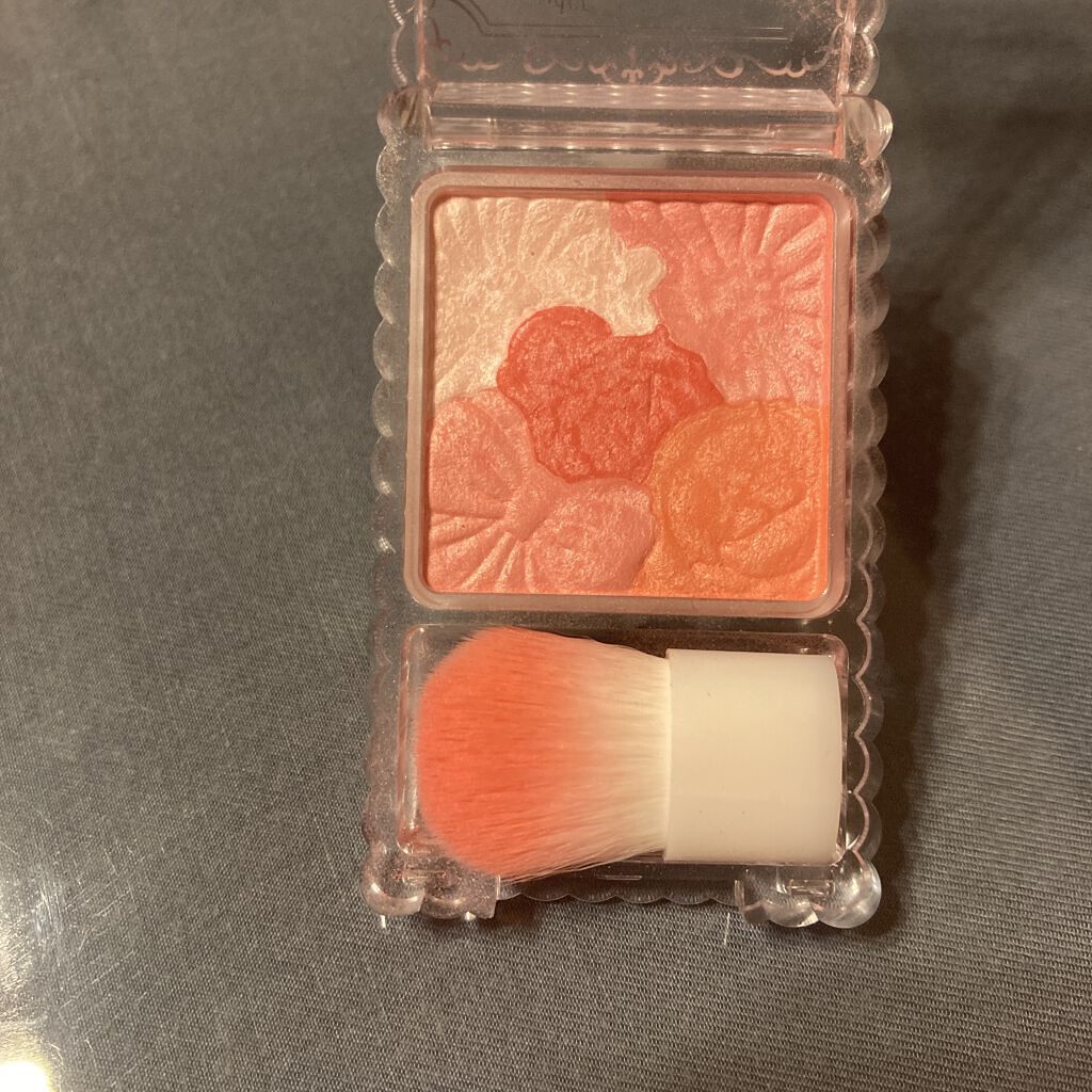 グロウフルールチークス/キャンメイク/パウダーチークを使ったクチコミ（3枚目）