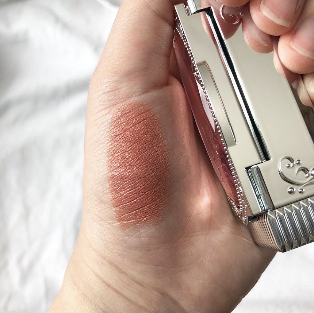 ルージュ リップジュエル ジェミーサテン 03 timeless trinket/JILL STUART/口紅を使ったクチコミ（2枚目）