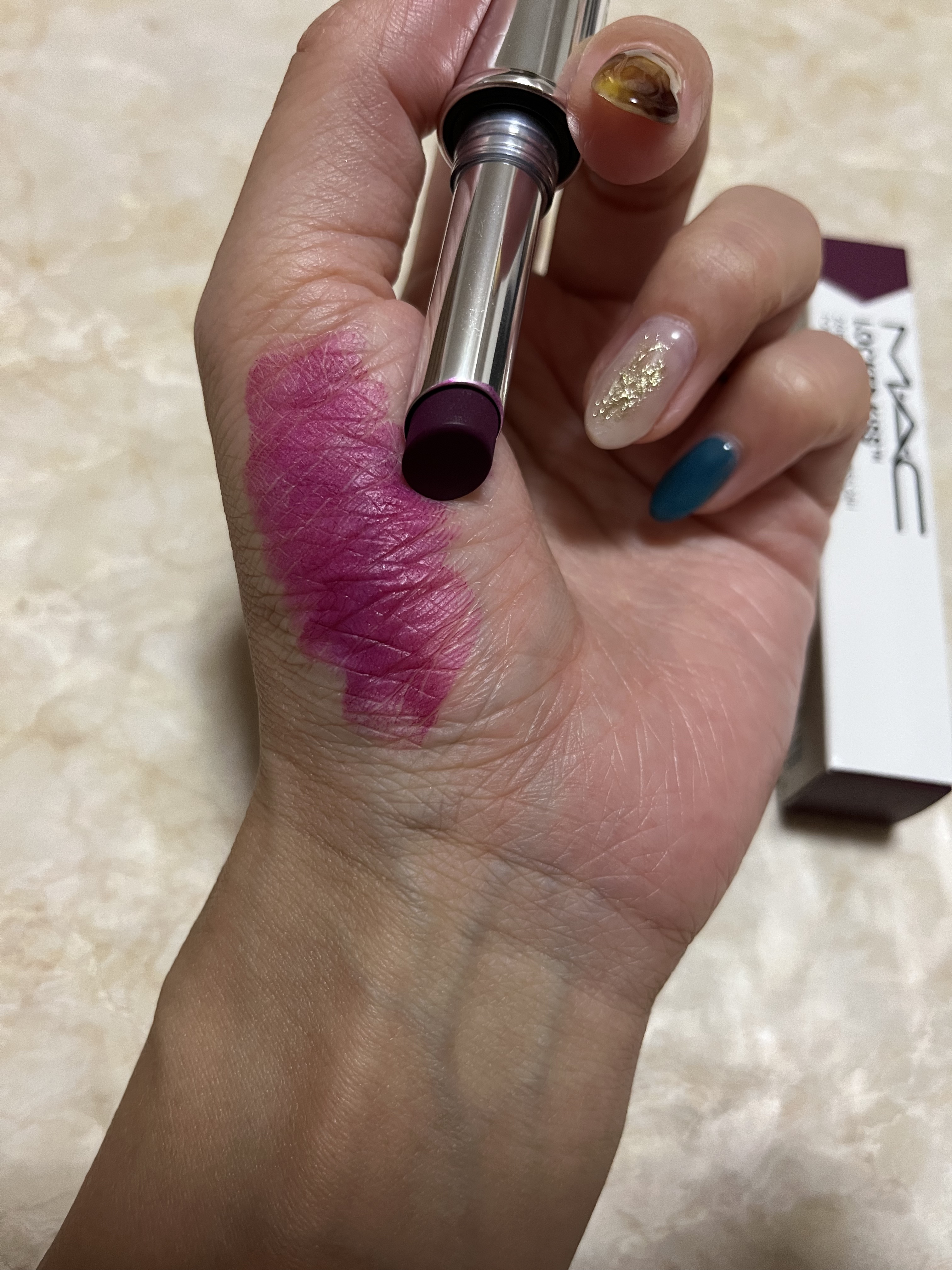 ロックドキス リップスティック/M・A・C/口紅を使ったクチコミ（3枚目）