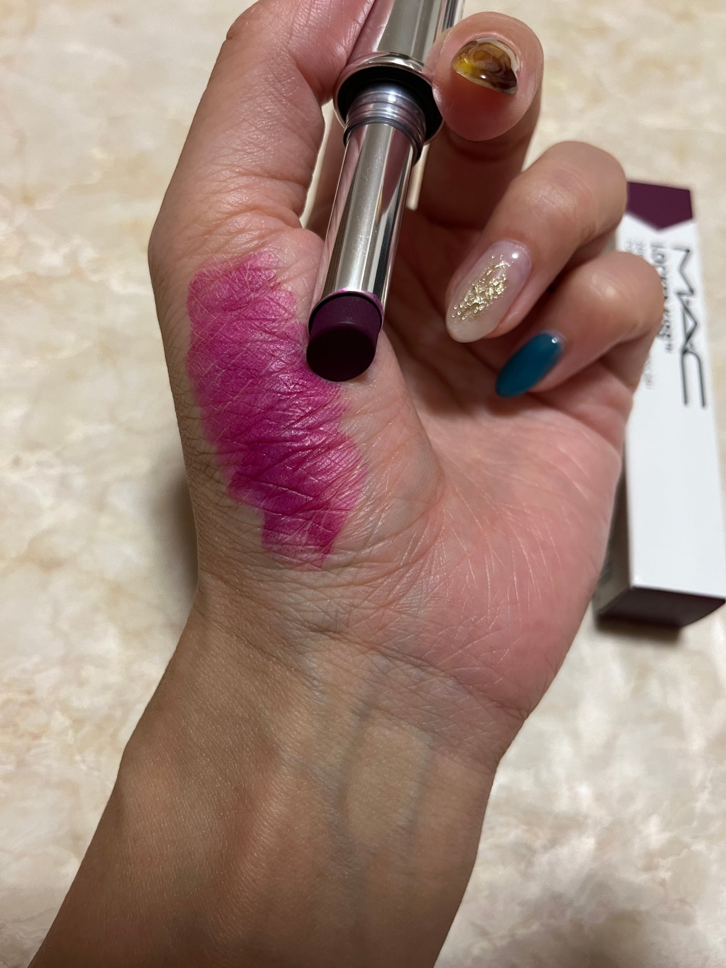 ロックドキス リップスティック/M・A・C/口紅を使ったクチコミ(3枚目)