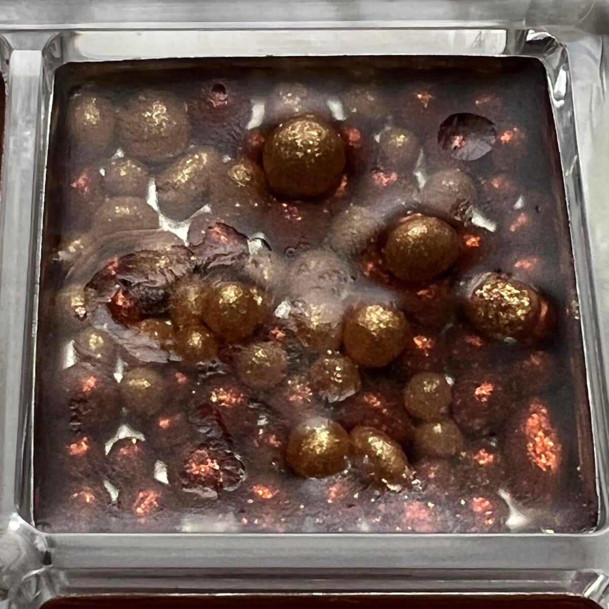 キャビアモイストタッチアイカラー /VOW/アイシャドウパレットを使ったクチコミ(4枚目)