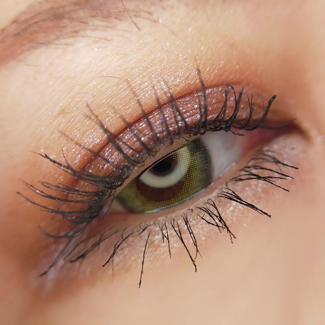 「塗るつけまつげ」自まつげ際立てタイプ/デジャヴュ/マスカラを使ったクチコミ（3枚目）
