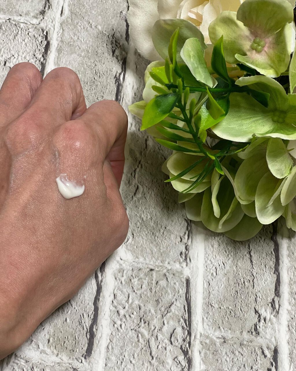 セラムエクラS/クレ・ド・ポー ボーテ/美容液を使ったクチコミ(2枚目)