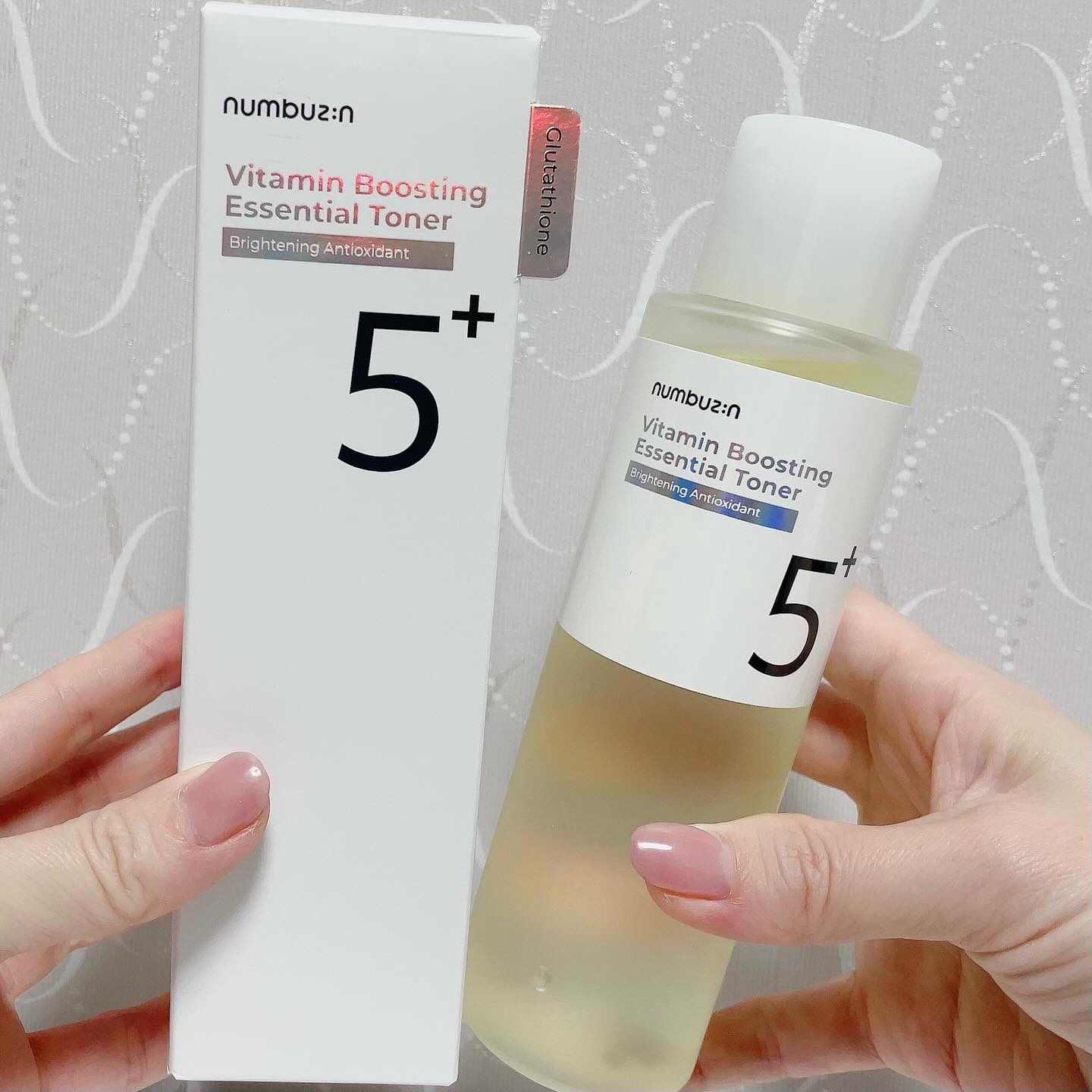 ナンバーズイン
5番白玉点滴グルタチオンCトナー

モニターキャンペーンに当選♡
トロッとしたテクスチャで肌なじみが早い❣️べたつかずもっちり系✨
肌がしっかり水分含んだ感じの手触りになるのが良き♡

#PR
#ナンバーズイン
#ナンバーズ