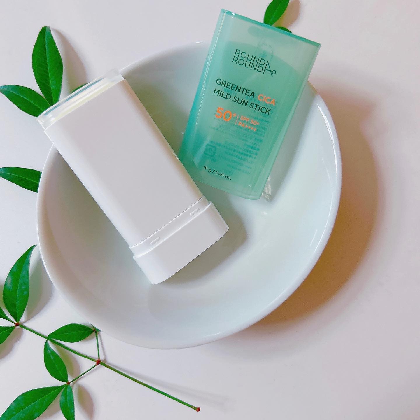 グリーンティー CICA マイルド サンスティック/ラウンドアラウンド/日焼け止めスティックを使ったクチコミ（3枚目）