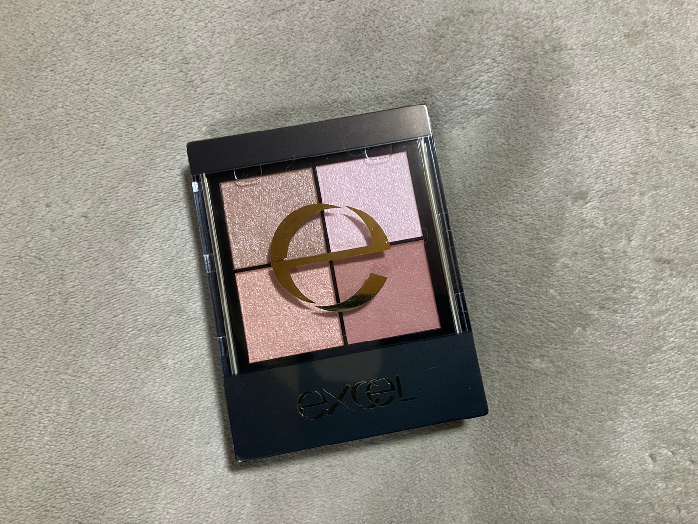 リアルクローズシャドウ/excel/アイシャドウパレットを使ったクチコミ(1枚目)