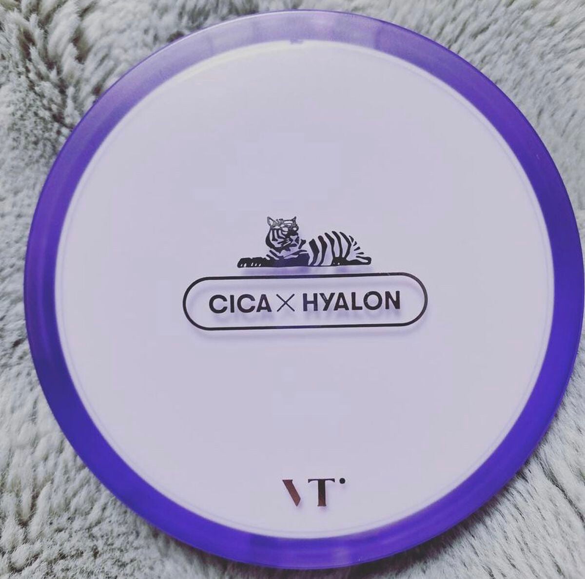 VT ライトタッチ メッシュパクト/VT/クッションファンデーションを使ったクチコミ(1枚目)