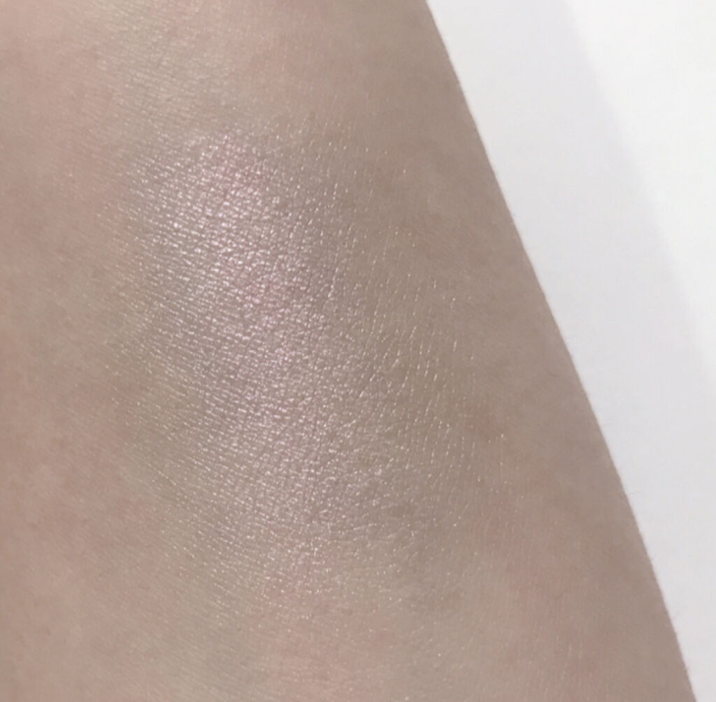 UR GLAM　POWDER EYESHADOW ピュアピンク〈オーロラパール〉/U R GLAM/単色アイシャドウを使ったクチコミ（2枚目）