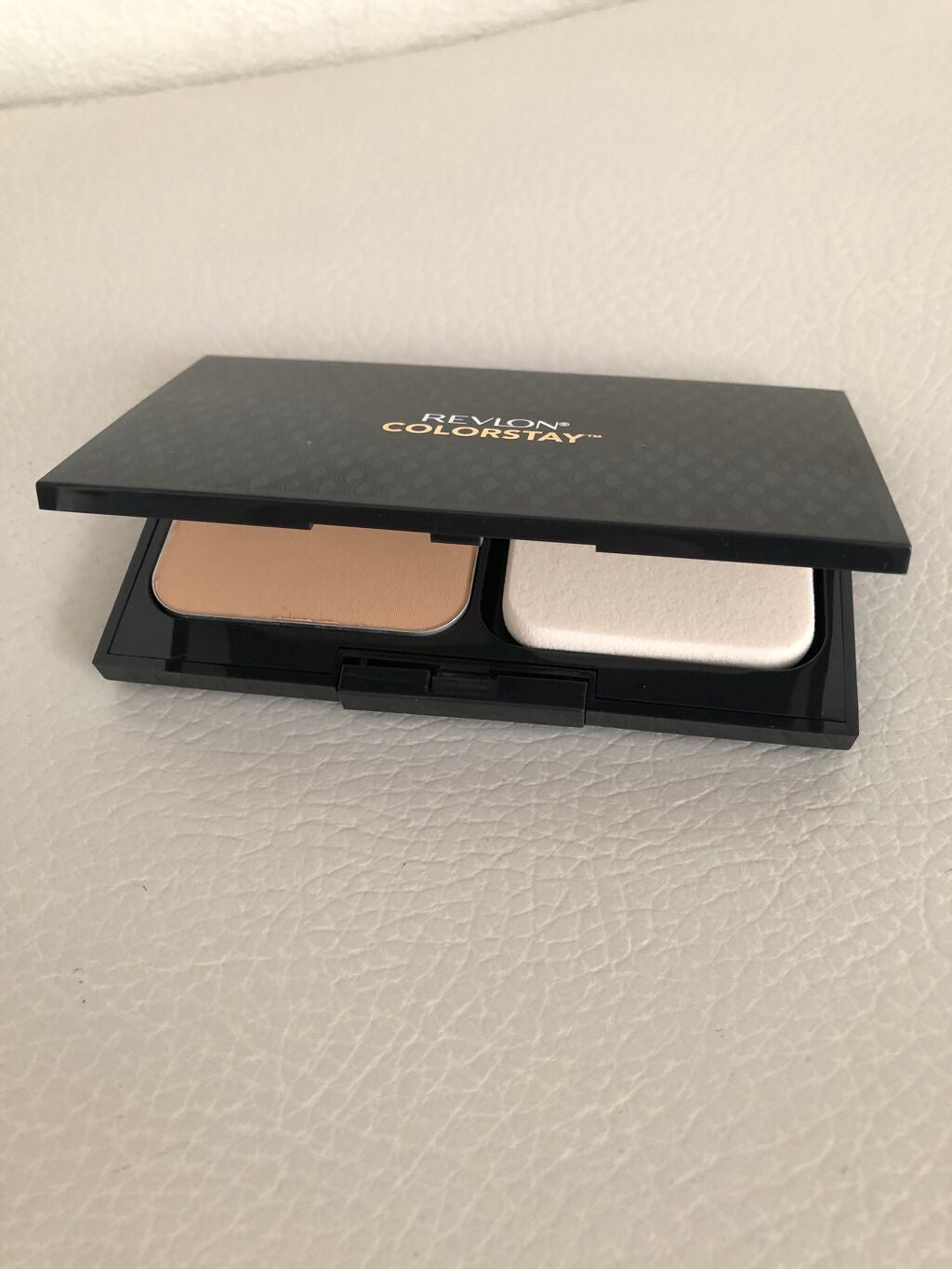 カラーステイ ロングウェア UV パウダー ファンデーション/REVLON/パウダーファンデーションを使ったクチコミ(6枚目)