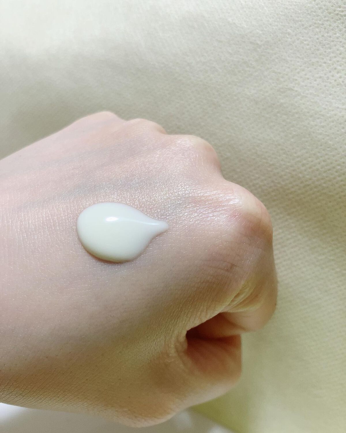 植物から生まれたミツバチUVミルク/アピセラピーコスメティクス/日焼け止めミルクを使ったクチコミ(3枚目)