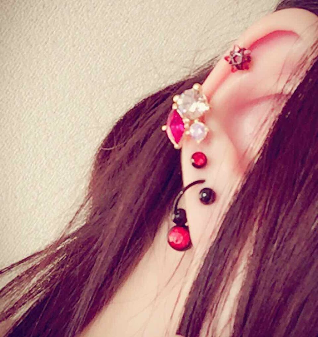 如月さん。 on LIPS 「※お耳画像ありますん※コスメ関係なくてすいません₍₍◝('ω'..」(2枚目)