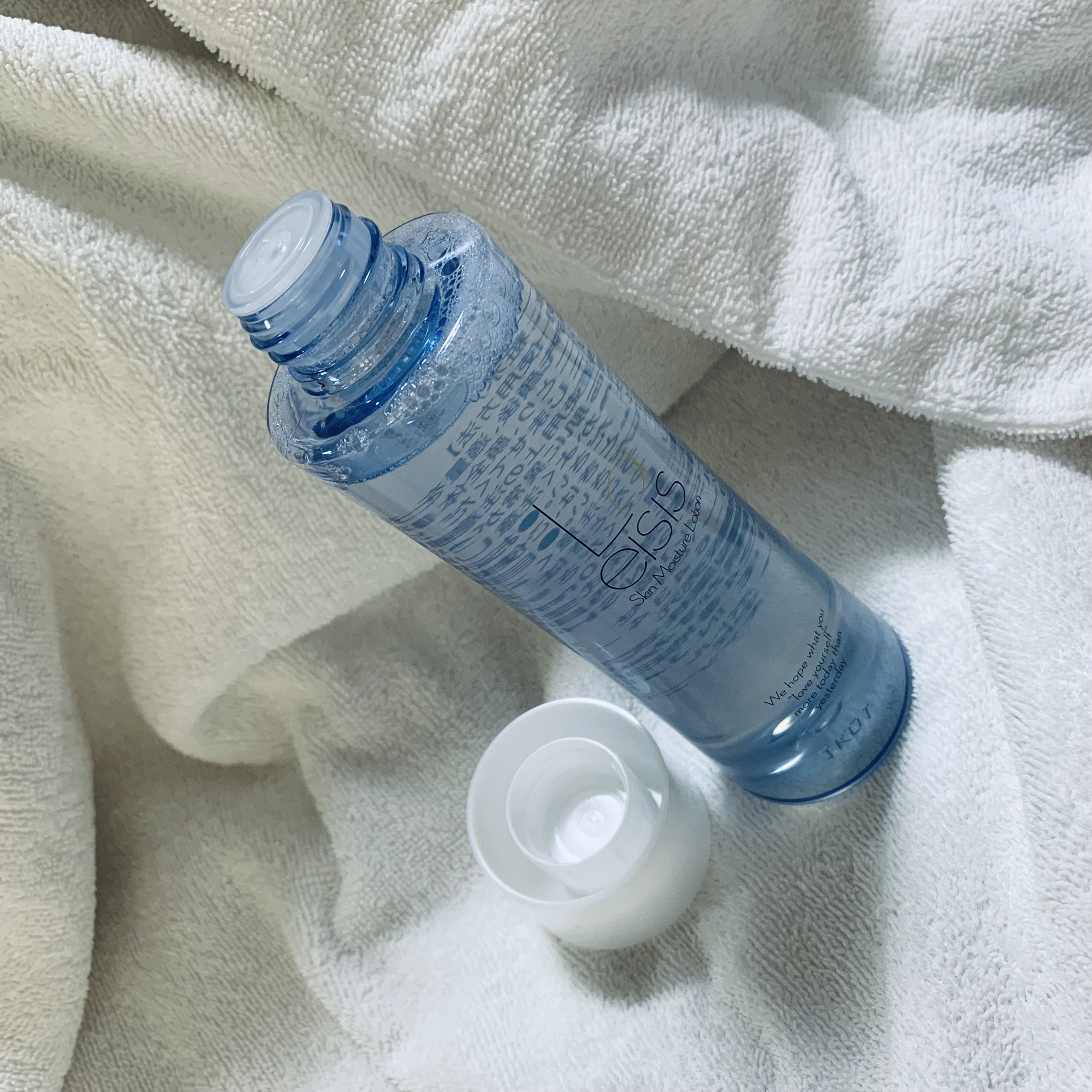 Laeisis スキンモイスチャーローションのクチコミ「 Laeisis　
スキンモイスチャーローション

ブランドプロデューサーが、ヘア&メイクアッ.....」（2枚目）