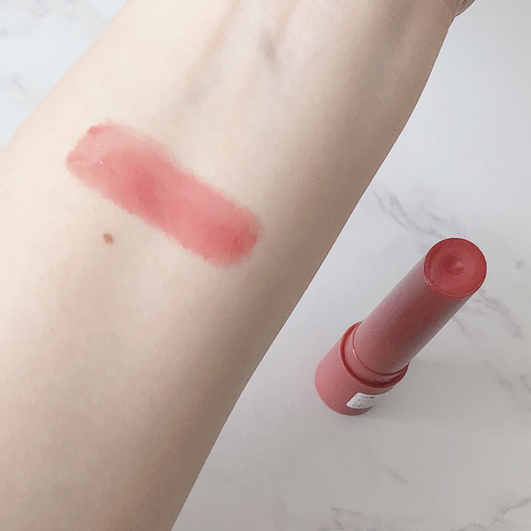 つやぷるリップR/b idol/口紅を使ったクチコミ（3枚目）