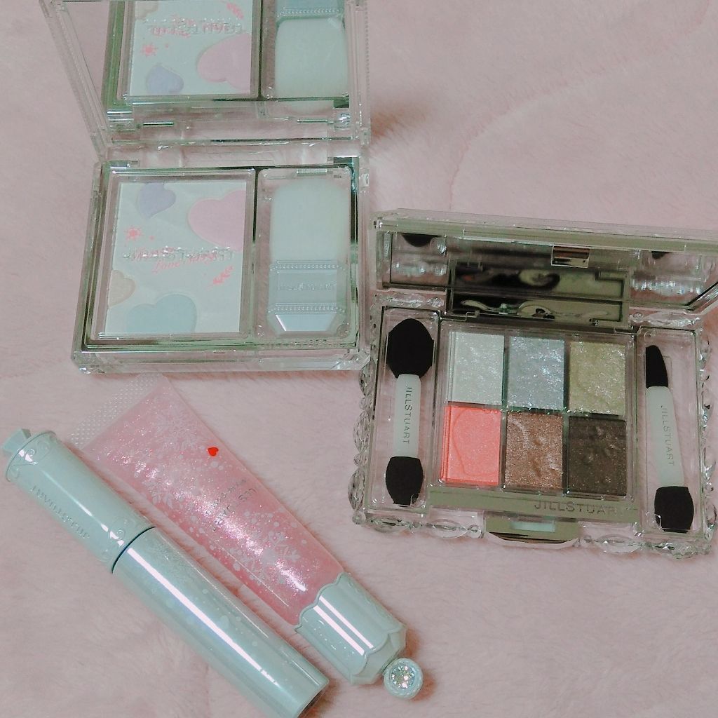 ホワイトラブストーリー コレクション (クリスマスコフレ 2018) ブルーミングブロッサム　カールラッシュマスカラ S/JILL STUART/メイクアップキットを使ったクチコミ（2枚目）