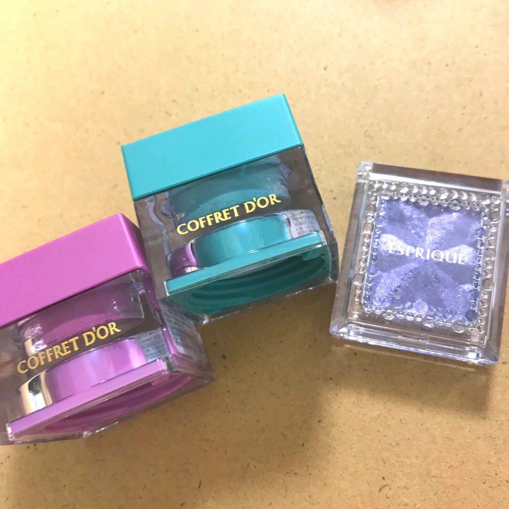 プレイフルカラー アイ&フェイス/コフレドール/単色アイシャドウを使ったクチコミ(3枚目)