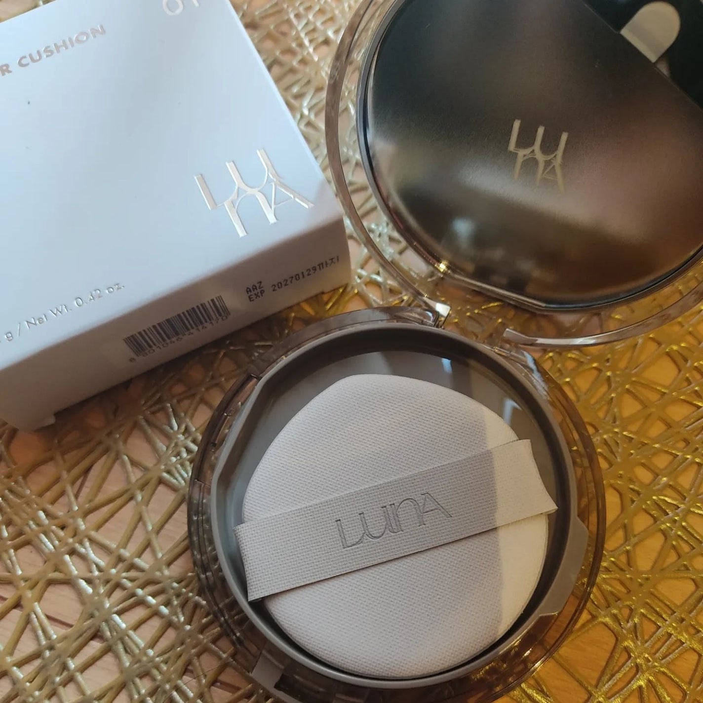 ブラーカバークッション/LUNA/クッションファンデーションを使ったクチコミ(2枚目)