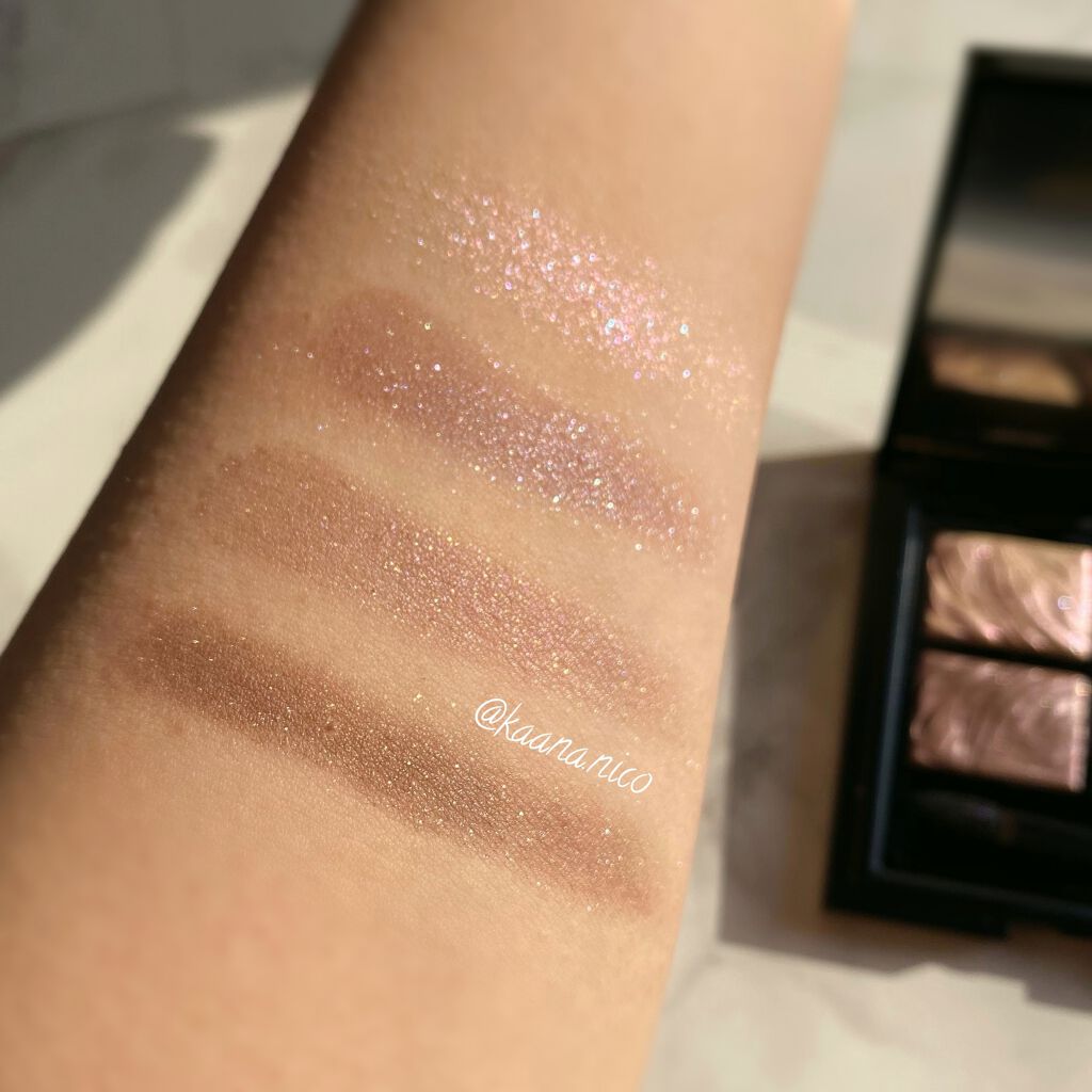 フラロッソ インテンソ アイシャドウ VI01/アスタリフト/アイシャドウパレットを使ったクチコミ（2枚目）