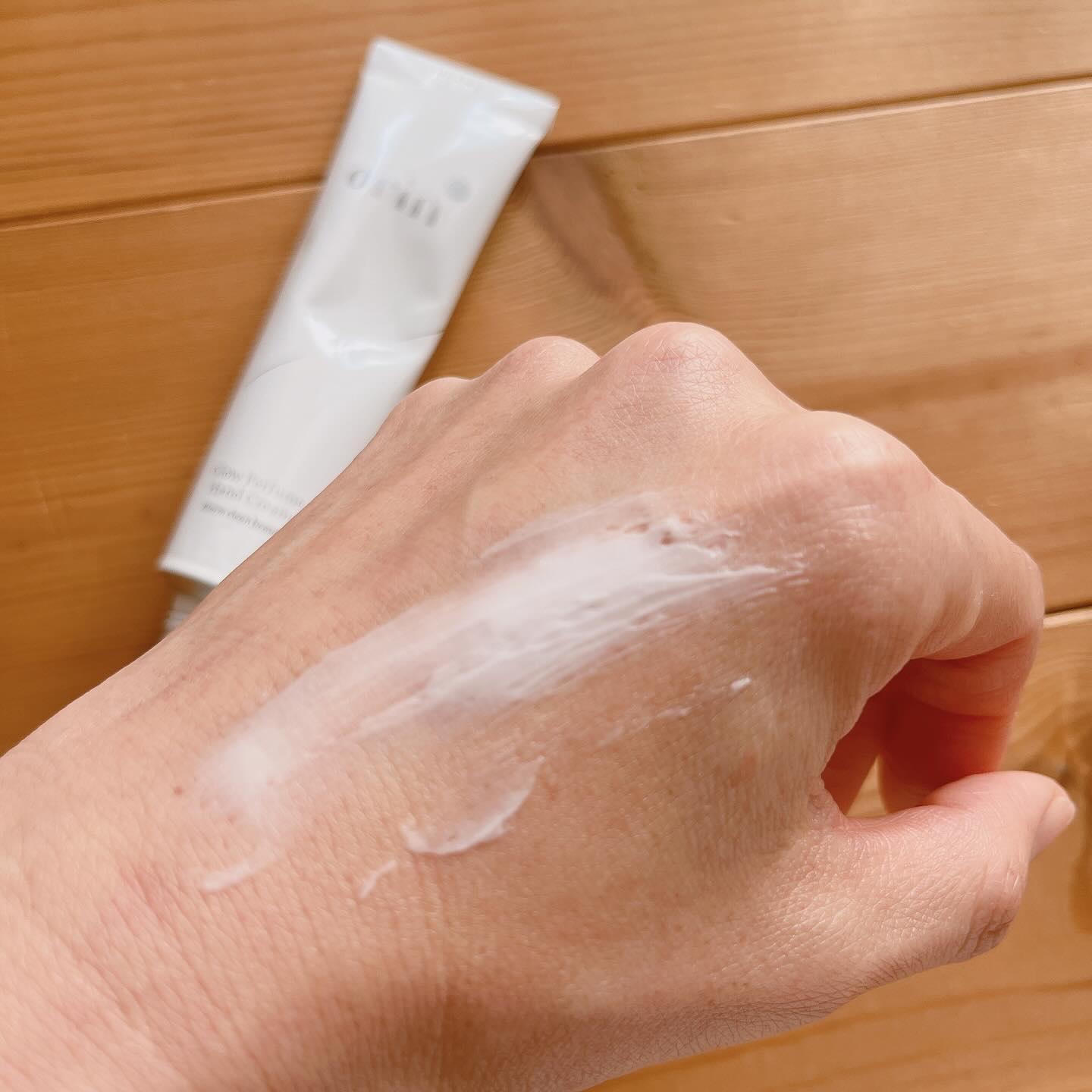 グロウパフュームハンドクリーム/orin/ハンドクリームを使ったクチコミ（3枚目）