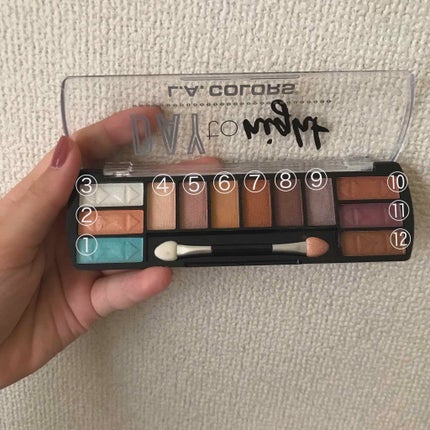 DAY TO NIGTHT la.colorsアイシャドウ/サンキューマート/アイシャドウパレットを使ったクチコミ(2枚目)
