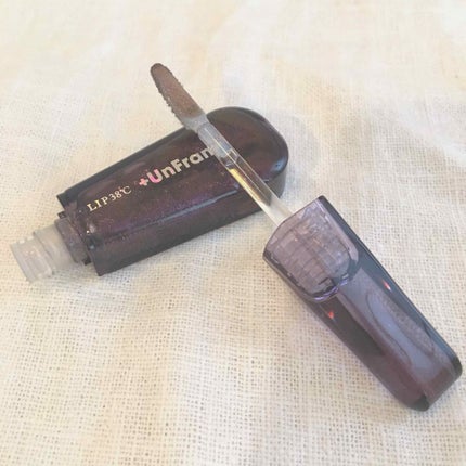 LIP38℃ +UnFrame<ホログラフィック>/UZU BY FLOWFUSHI/リップグロスを使ったクチコミ(1枚目)