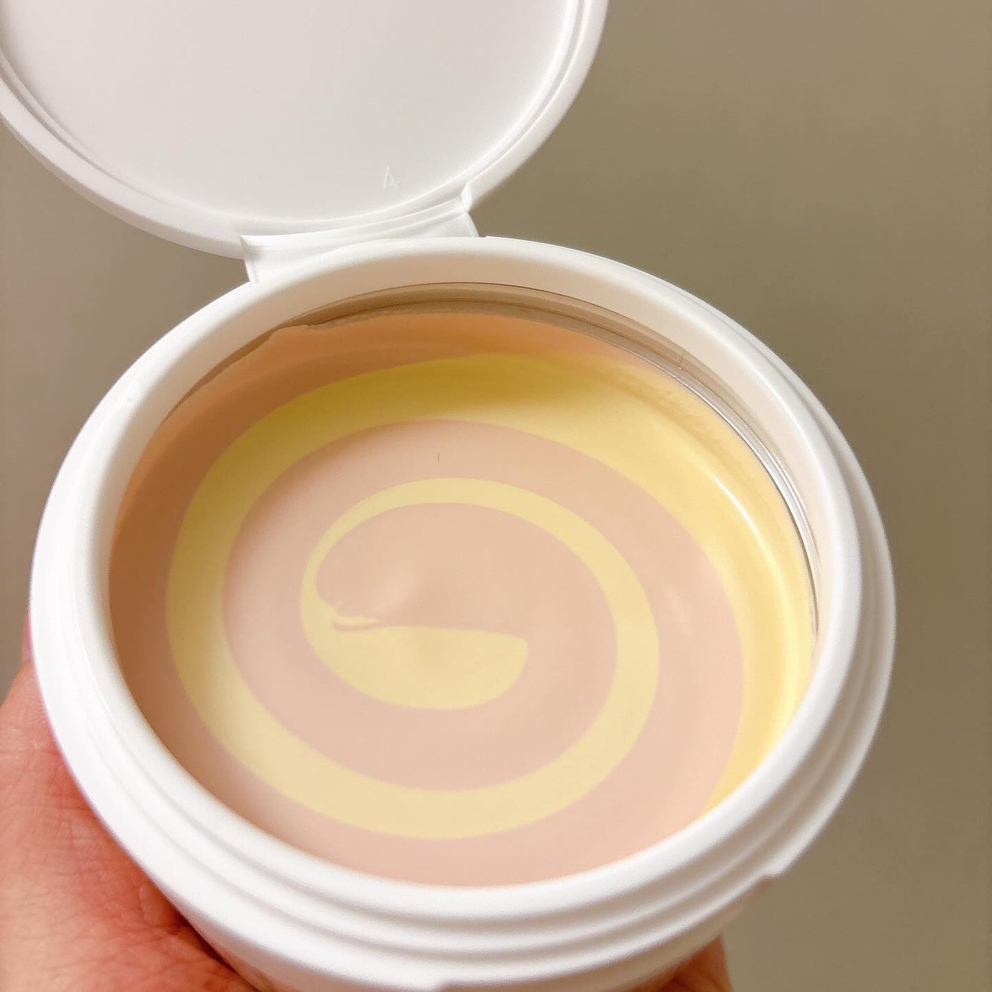 ピックパッククレンザー イチゴ&バニラビーン/OFBASE/洗い流すパック・マスクを使ったクチコミ(2枚目)