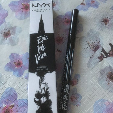 エピックインク ライナー 01 カラー・ブラック/NYX Professional Makeup/リキッドアイライナーを使ったクチコミ（1枚目）