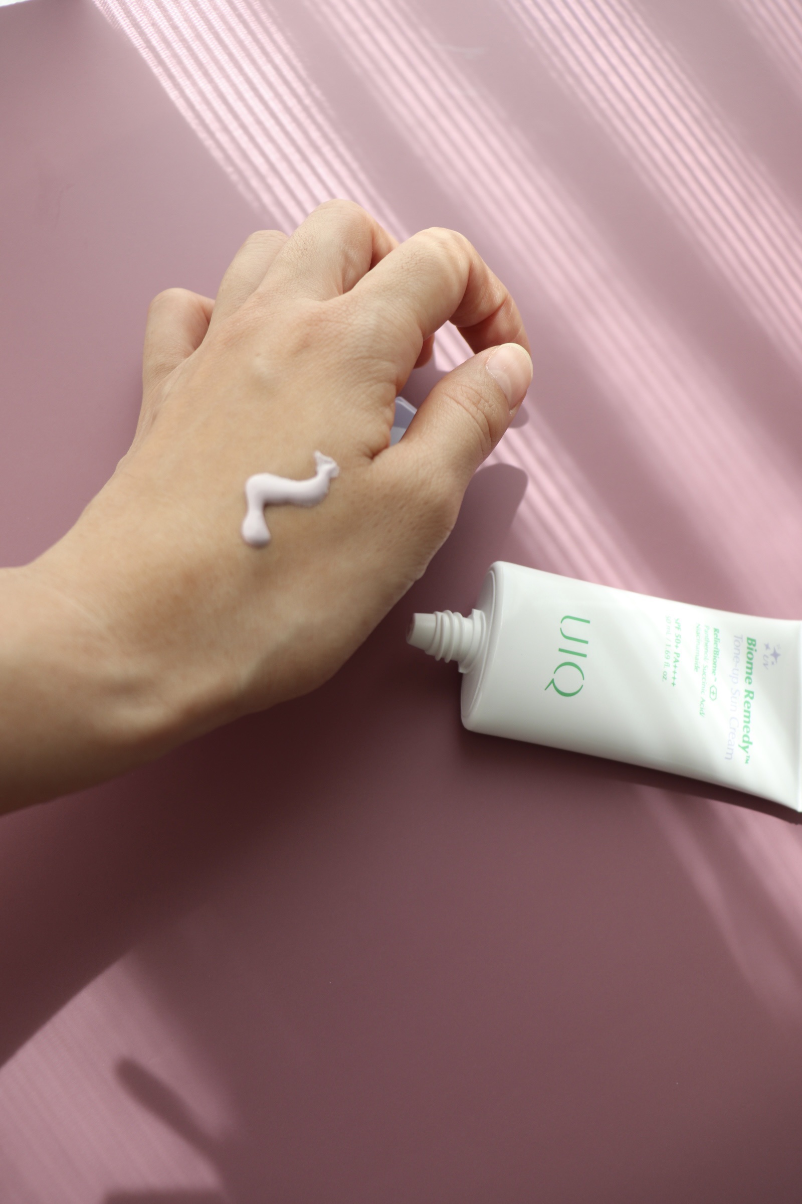 バイオームレメディパープルトーンアップUVクリーム/UIQ/日焼け止めクリームを使ったクチコミ（2枚目）