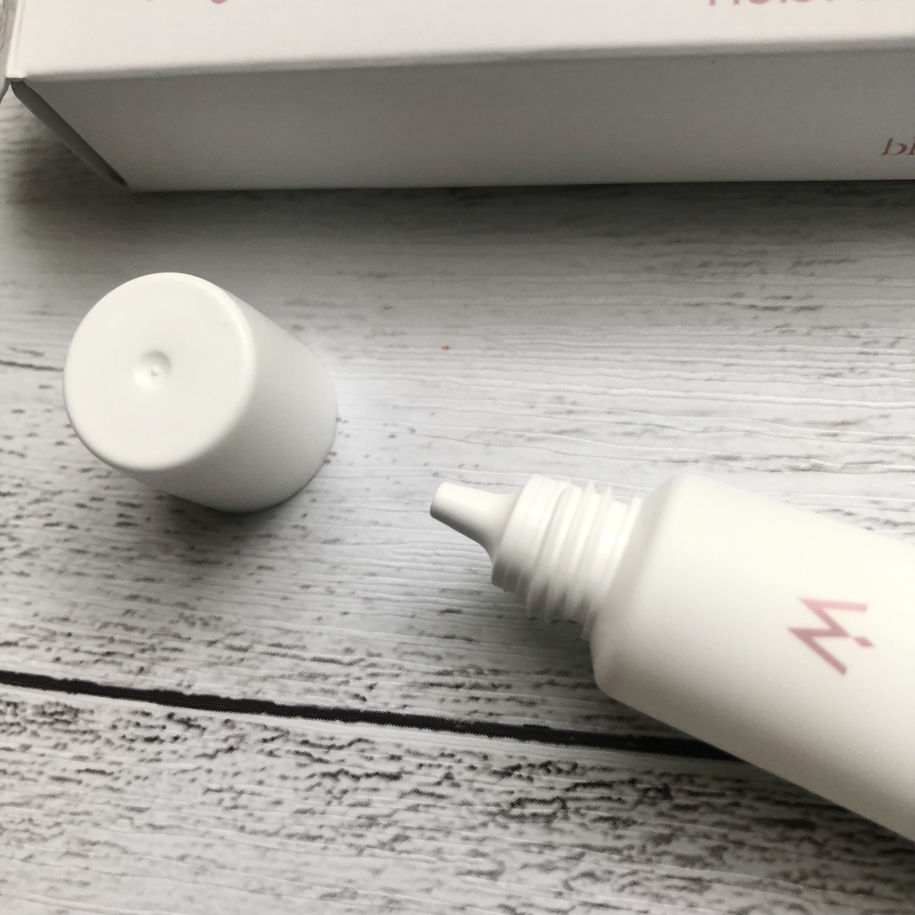 ウォンジョンヨ モイストリッププライマー　/Wonjungyo/リップオイルを使ったクチコミ（2枚目）