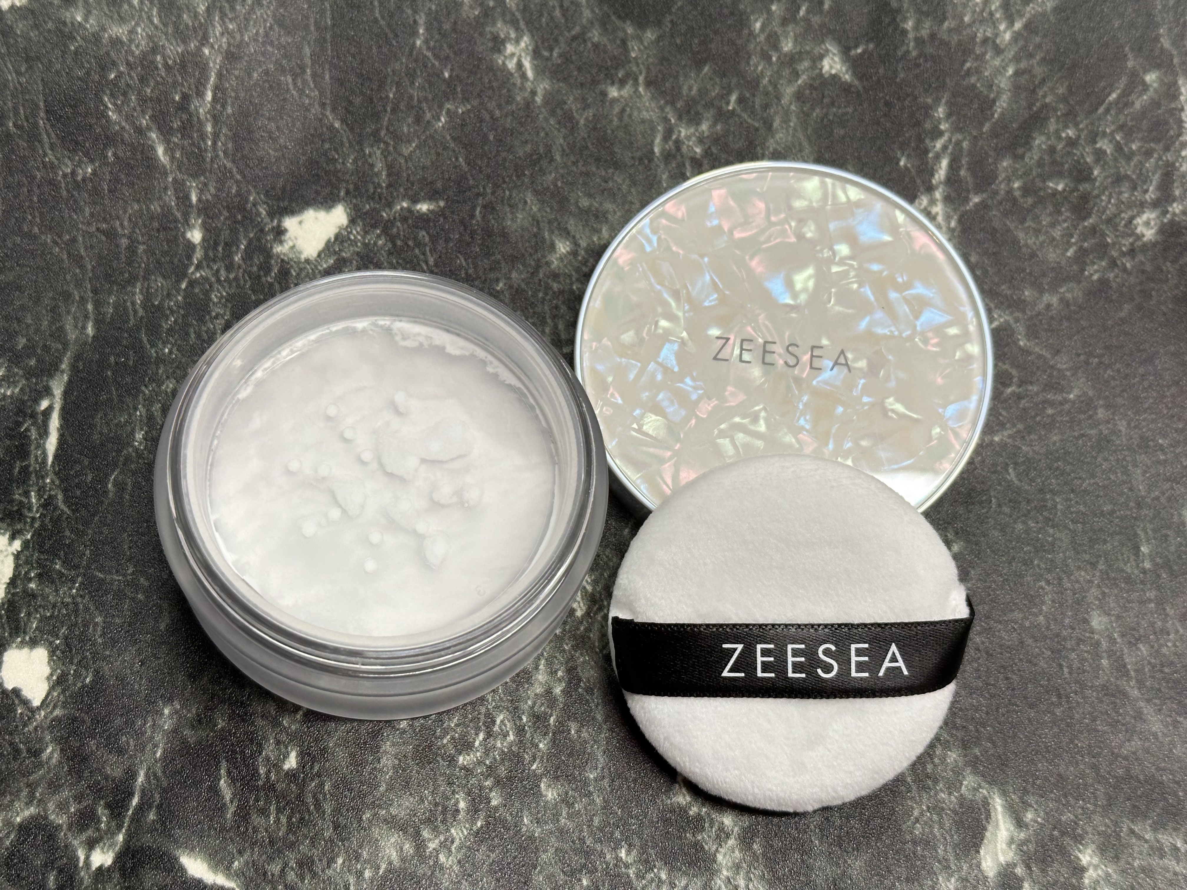 ZEESEA 「ゼロ」粉感皮脂コントロールルースパウダー/ZEESEA/ルースパウダーを使ったクチコミ（3枚目）