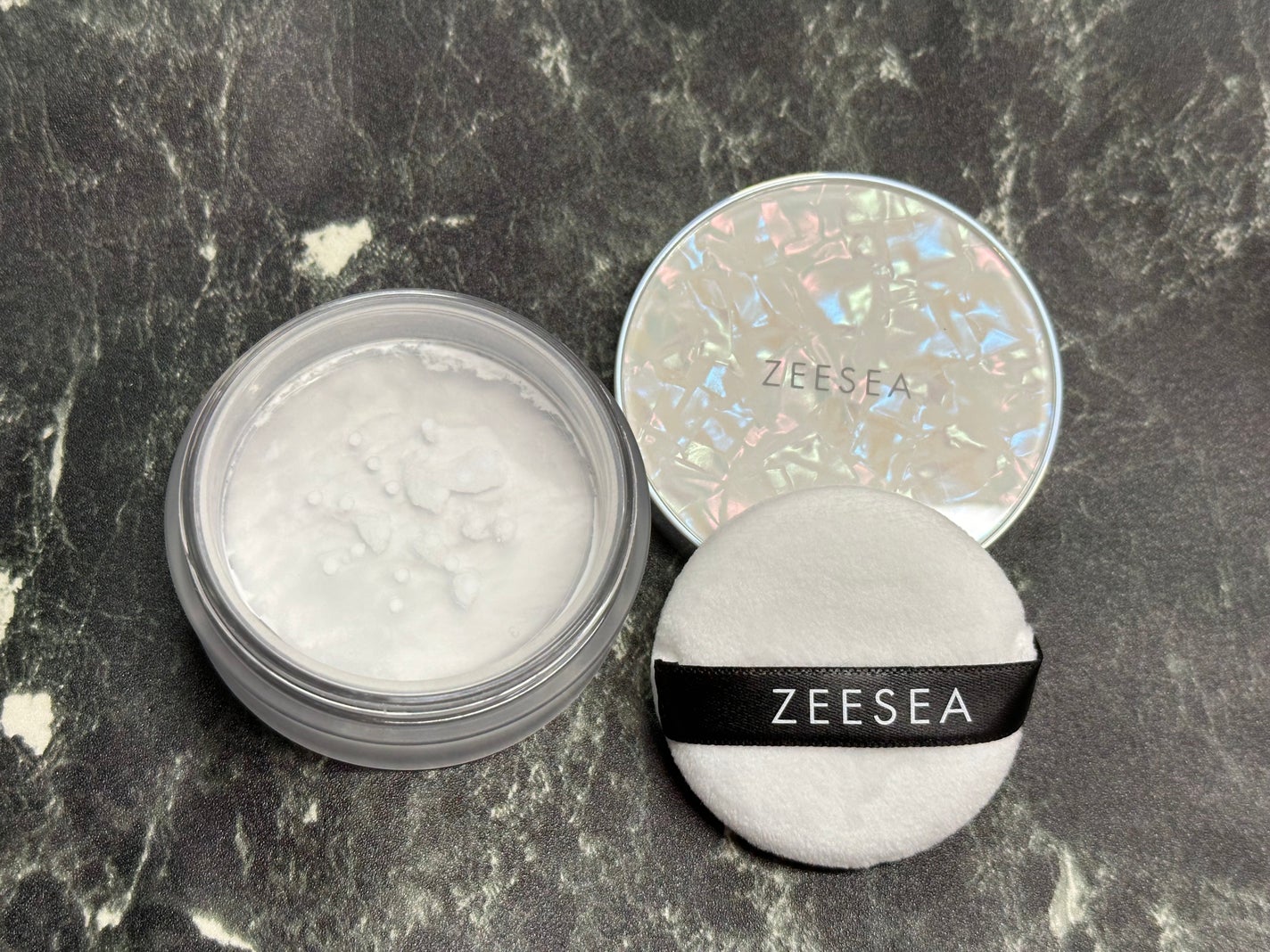ZEESEA 「ゼロ」粉感皮脂コントロールルースパウダー/ZEESEA/ルースパウダーを使ったクチコミ(3枚目)