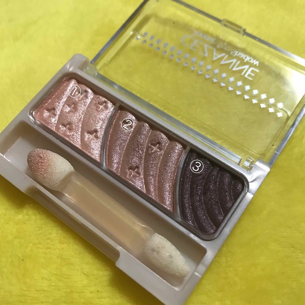 トーンアップアイシャドウ/CEZANNE/アイシャドウパレットを使ったクチコミ(2枚目)