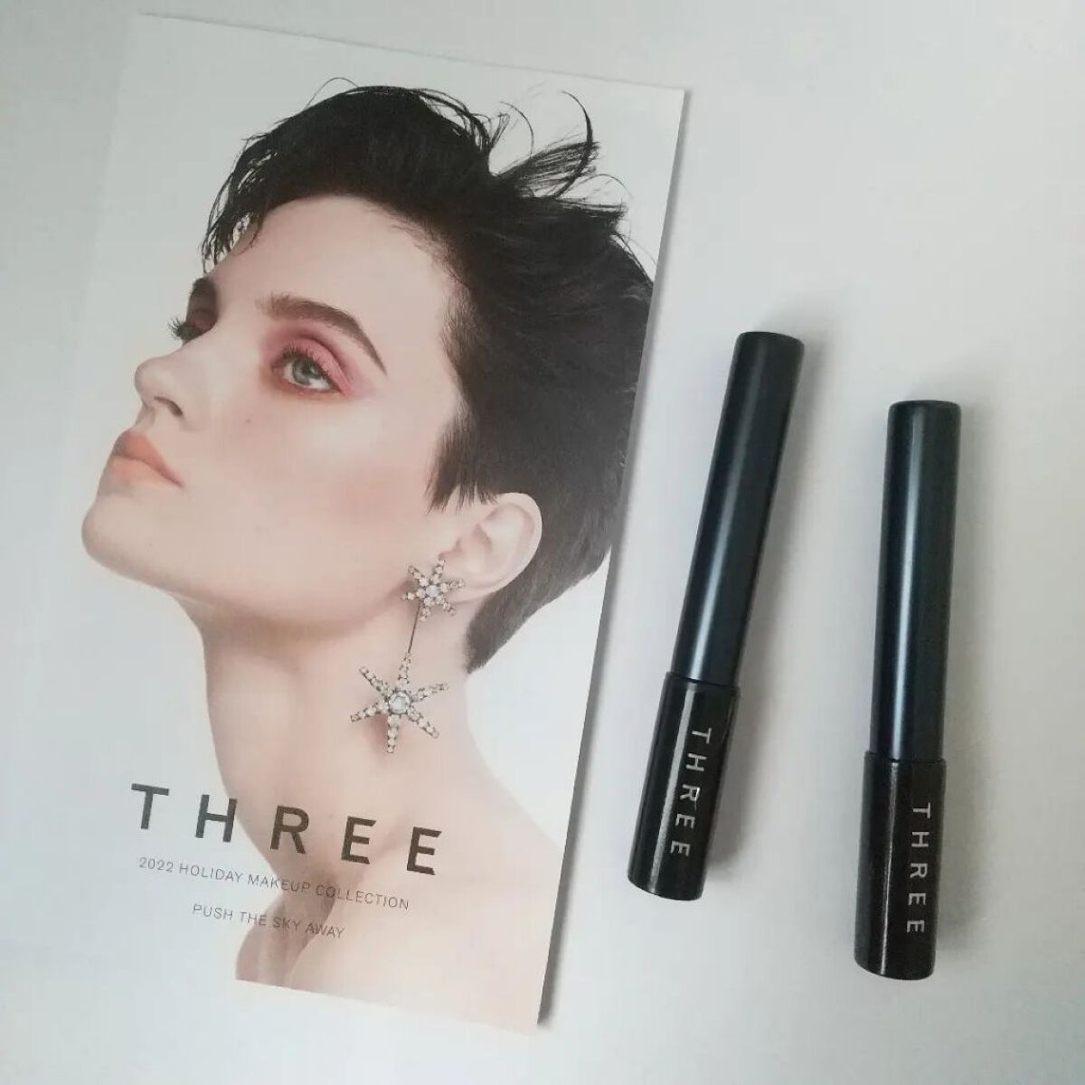 ブリンクウィンクアイ  X05 BRILLIANT WORLD /THREE/リキッドアイシャドウを使ったクチコミ（1枚目）