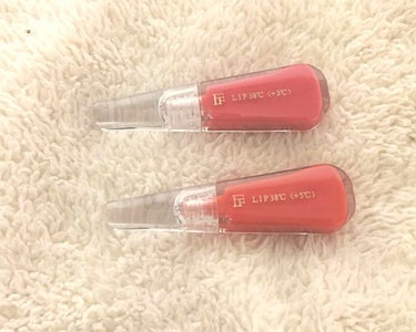 LIP38℃の+3℃と+5℃ 
ドラックストアにて購入しました💄

 個人的には+3℃の方が唇に合うかなっと思いました！
チップが付けやすい形になってます

+3℃はピンク色で付けたら馴染んでくれるリッ