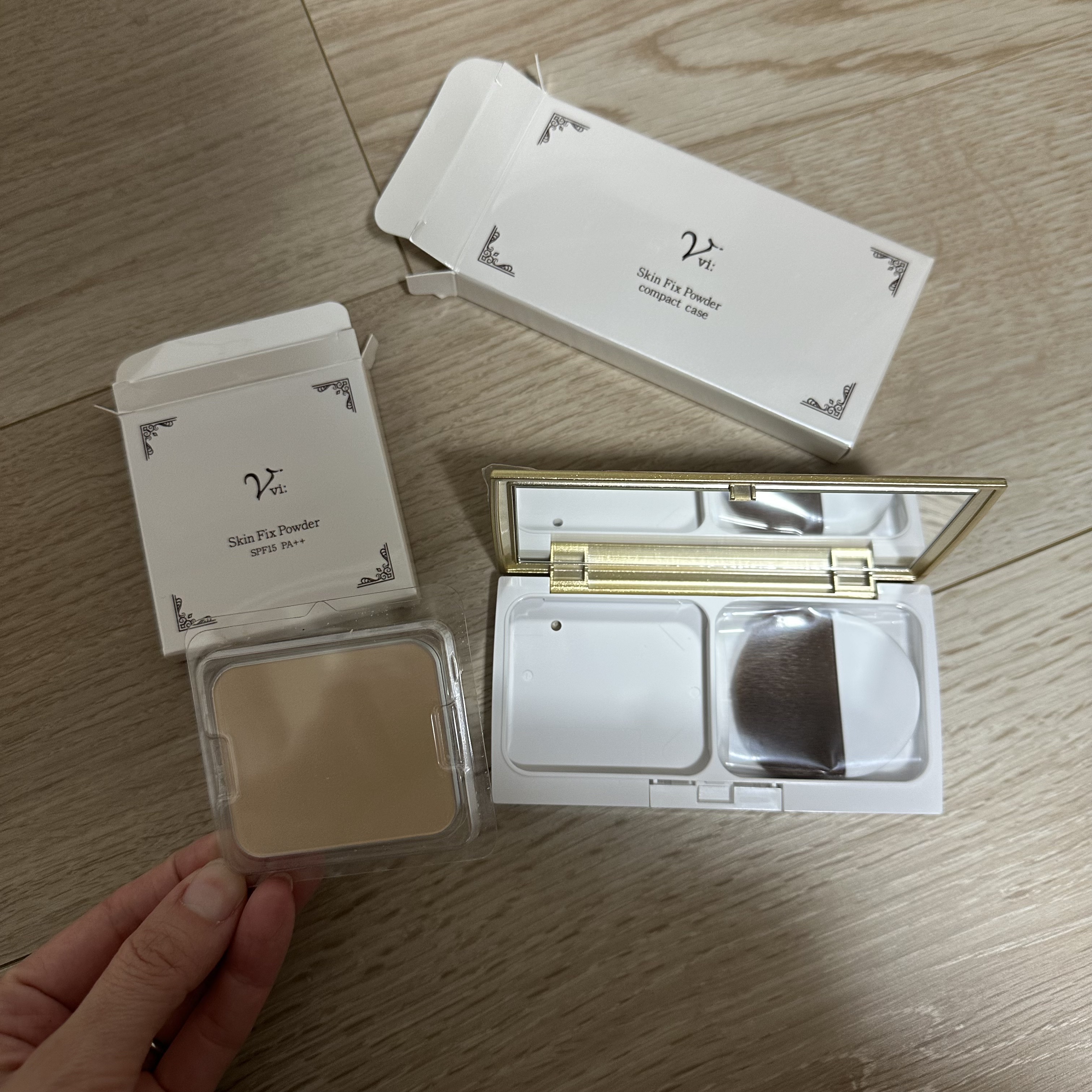 ヴィー スキンフィックスパウダー