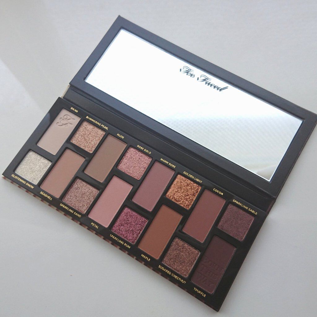 ボーン ディス ウェイ ザ ナチュラル ヌード アイシャドウ パレット/Too Faced/アイシャドウパレットを使ったクチコミ(1枚目)