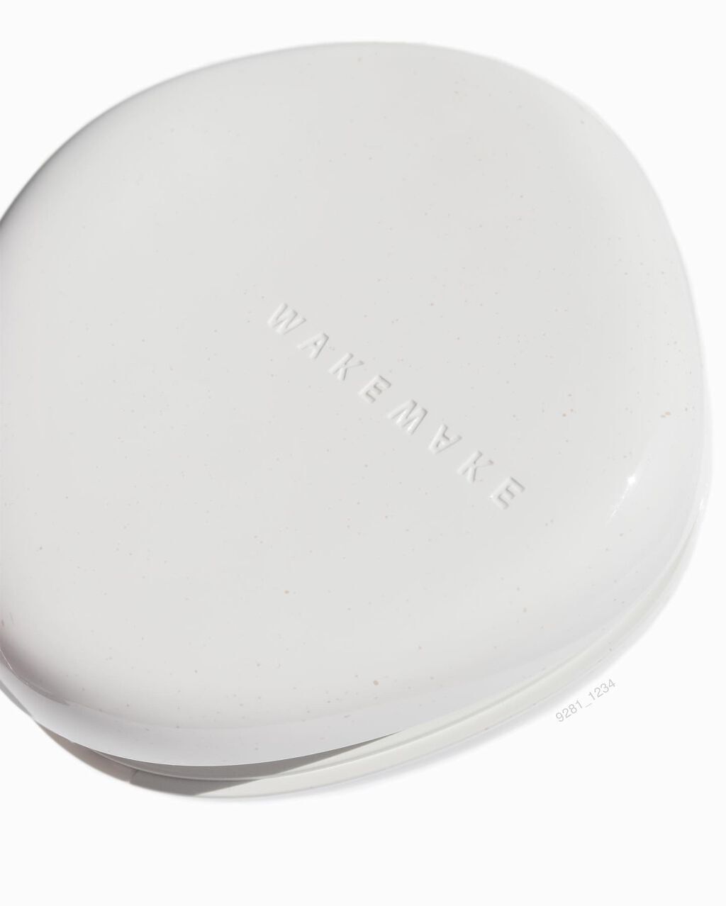 ビーガンクリーンピュアカバークッション/wakemake/クッションファンデーションを使ったクチコミ（1枚目）