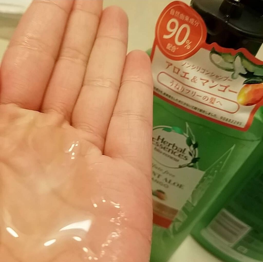 ビオリニュー アロエ＆マンゴー シャンプー／コンディショナー シャンプー/ハーバルエッセンス/市販シャンプーを使ったクチコミ（2枚目）