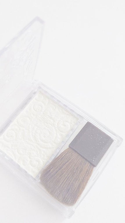 パールグロウハイライト/CEZANNE/パウダーハイライトを使ったクチコミ(2枚目)