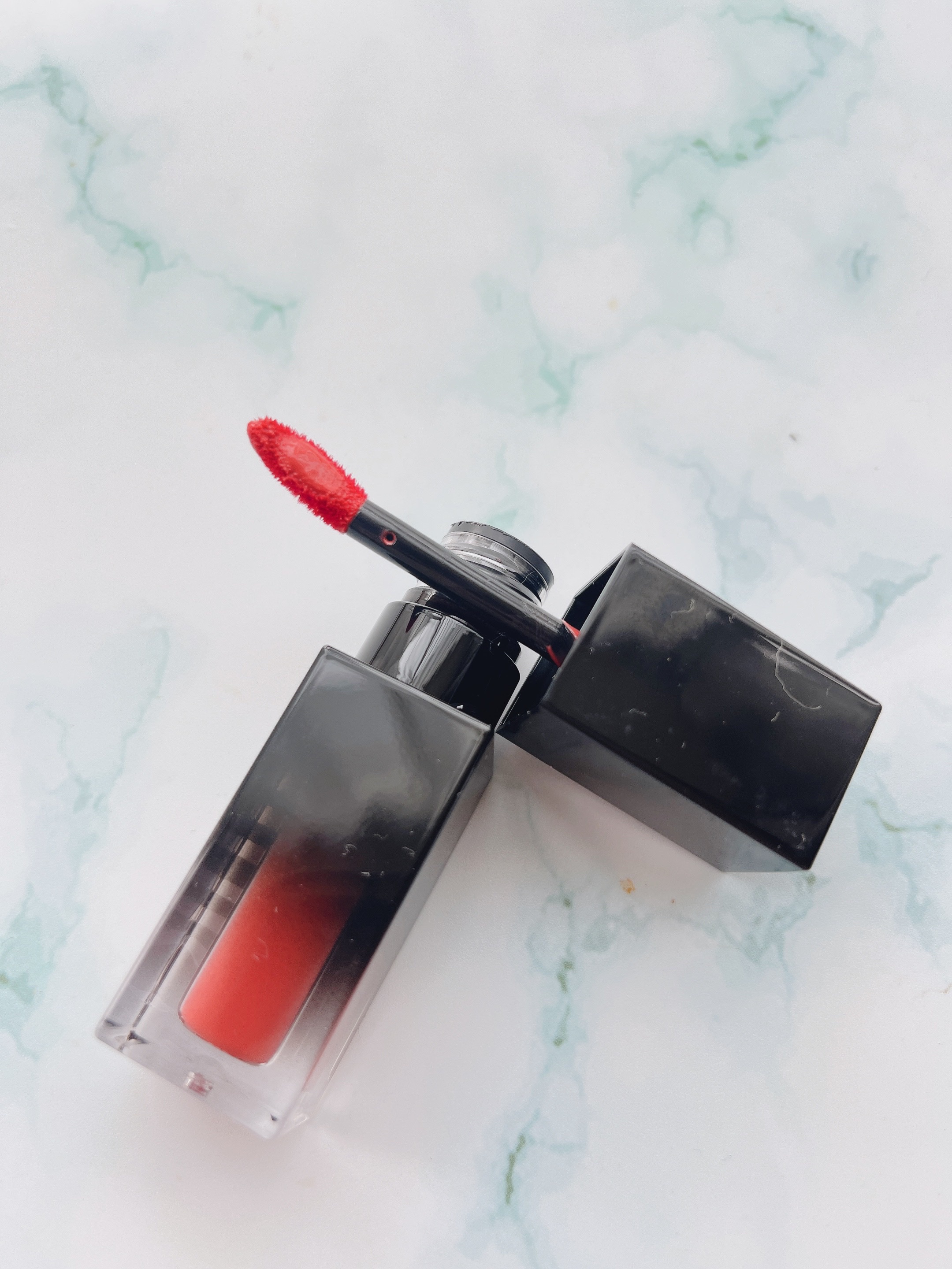 ブラーグロイリップティント/Dinto/リップティントを使ったクチコミ（2枚目）