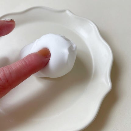 無添加生活 無添加炭酸泡洗顔フォーム/マックス/泡洗顔を使ったクチコミ(3枚目)