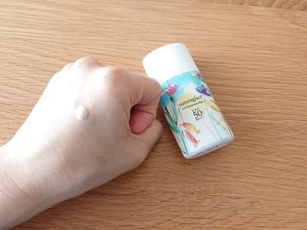 ウォータリーファンデーション N 02 ナチュラルベージュ/ナチュラグラッセ/リキッドファンデーションを使ったクチコミ（3枚目）