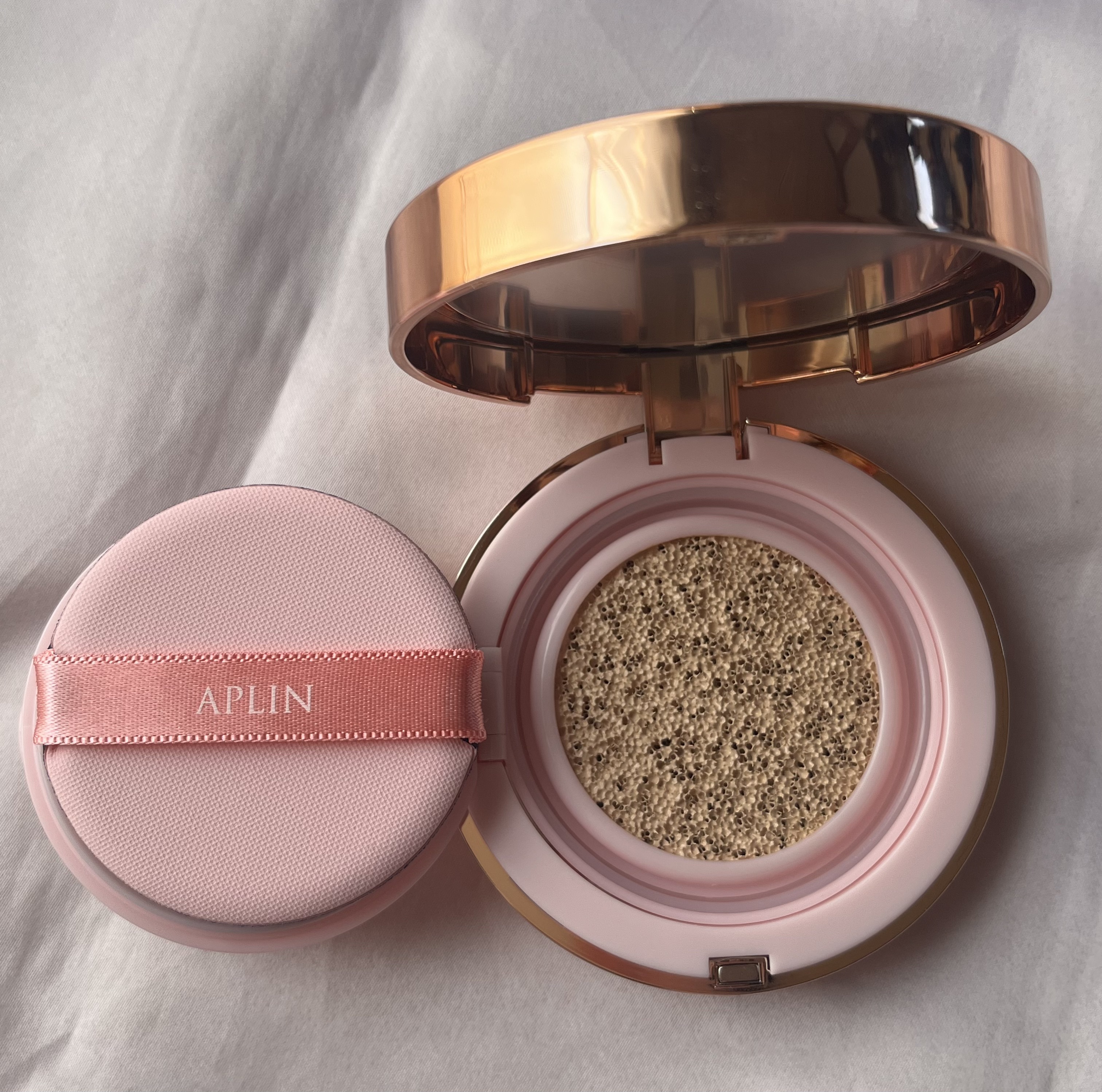 ピンクティーツリーカバープライマークッション/APLIN/クッションファンデーションを使ったクチコミ（3枚目）