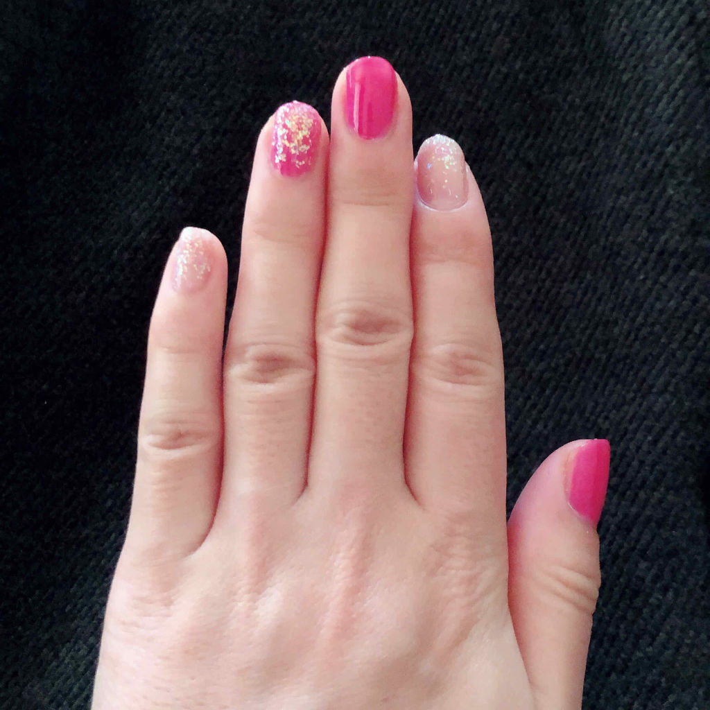 AT サロンネイルエナメル/Art Collection/マニキュアを使ったクチコミ（2枚目）